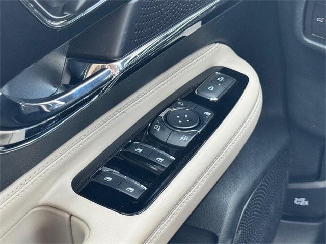 used 2025 Lincoln Corsair car, priced at $41,999