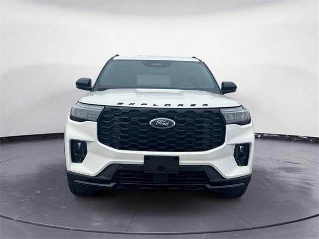 new 2025 Ford Explorer car, priced at $51,677