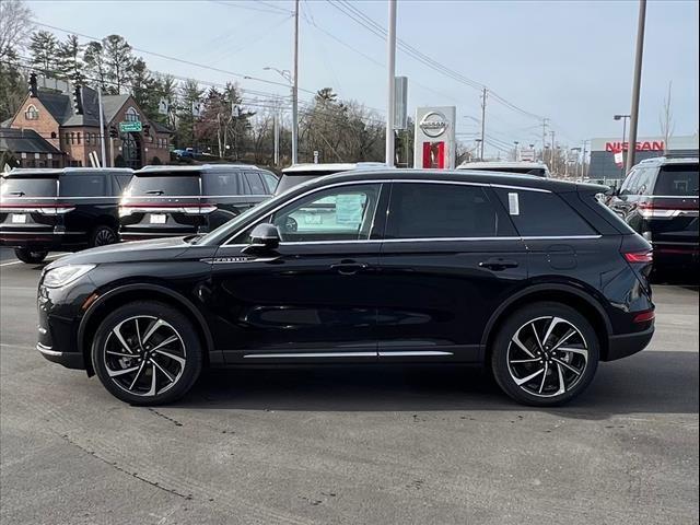 used 2024 Lincoln Corsair car