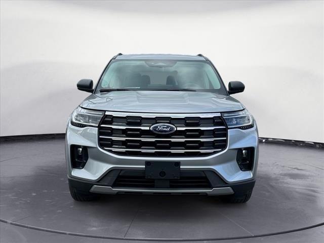 new 2025 Ford Explorer car, priced at $45,705