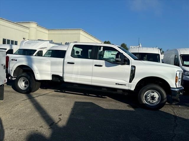 new 2024 Ford F-350 car, priced at $64,733