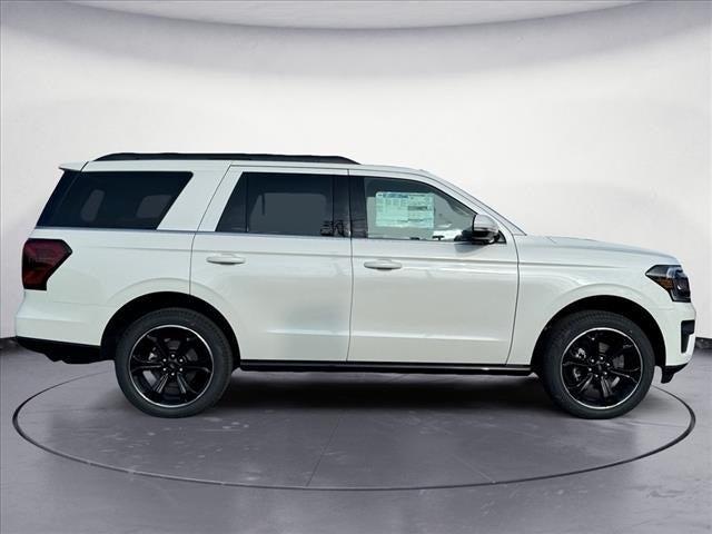 new 2024 Ford Expedition car, priced at $71,456