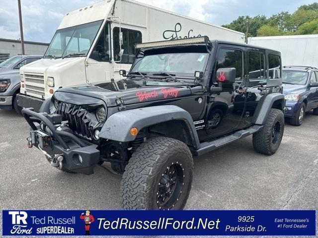 used 2015 Jeep Wrangler Unlimited car, priced at $17,700
