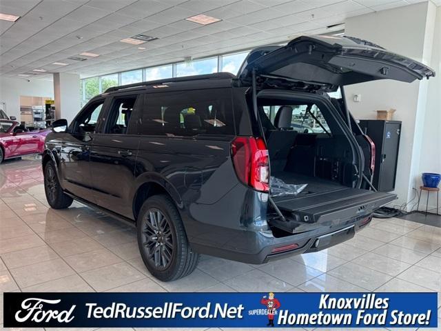 new 2025 Ford Expedition Max car, priced at $86,465