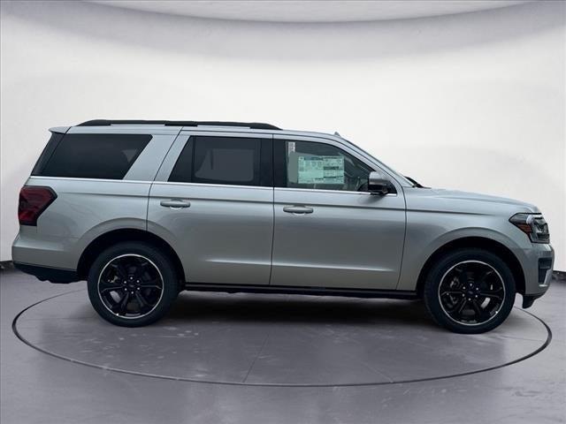 new 2024 Ford Expedition car, priced at $72,556