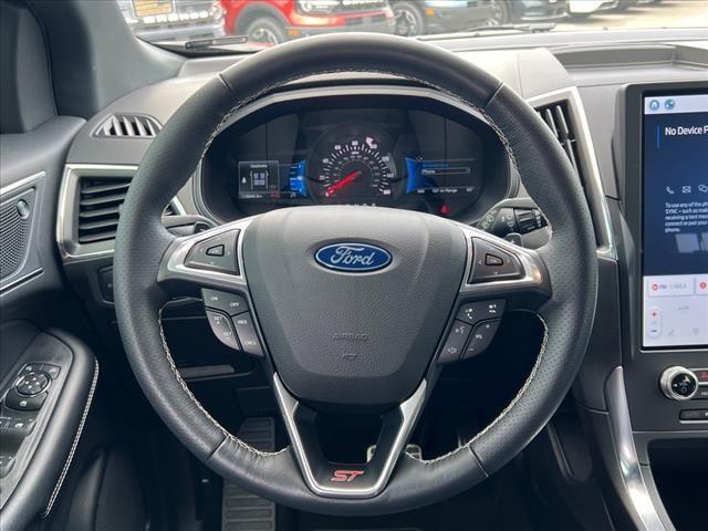used 2022 Ford Edge car, priced at $39,200