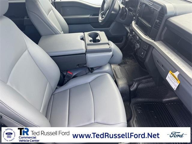 new 2025 Ford F-250 car, priced at $51,638