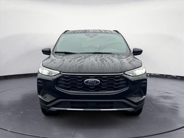 new 2025 Ford Escape car, priced at $33,209