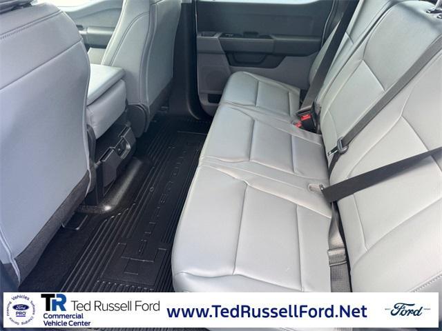 new 2025 Ford F-250 car, priced at $52,025