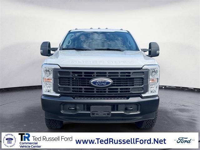 new 2025 Ford F-250 car, priced at $52,025