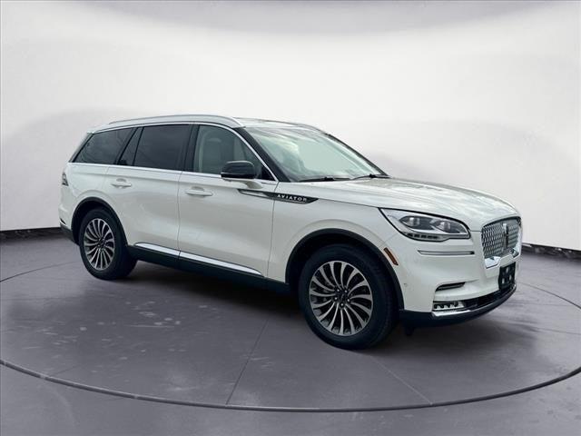 used 2024 Lincoln Aviator car, priced at $58,860