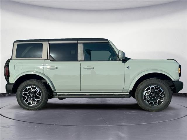 new 2024 Ford Bronco car, priced at $56,345