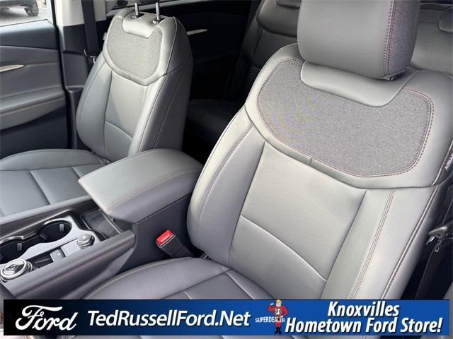 new 2025 Ford Explorer car, priced at $42,476