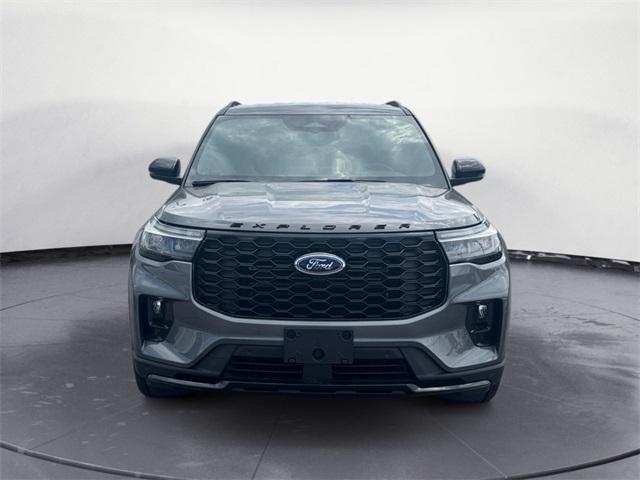 new 2025 Ford Explorer car, priced at $46,246