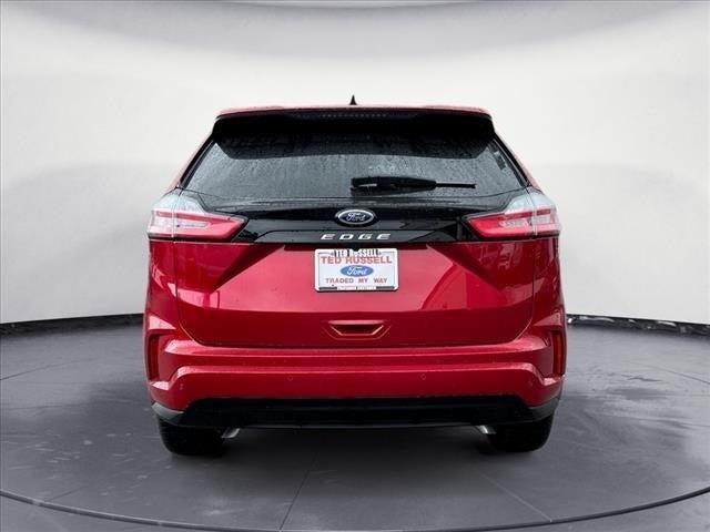 new 2024 Ford Edge car, priced at $43,139