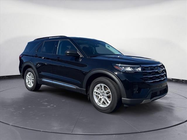 used 2025 Ford Explorer car, priced at $40,200