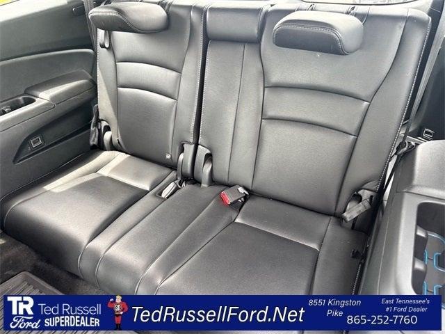 used 2022 Honda Pilot car, priced at $32,495