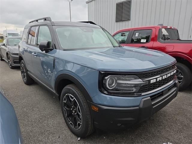 new 2025 Ford Bronco Sport car, priced at $39,276