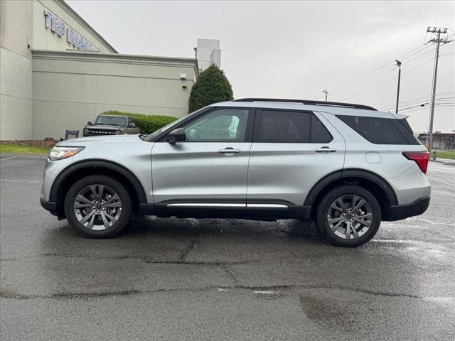 used 2025 Ford Explorer car, priced at $45,700
