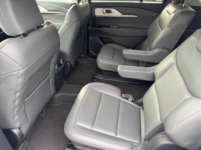 new 2025 Ford Explorer car, priced at $42,331