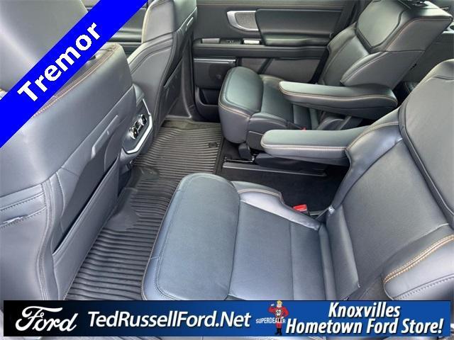new 2025 Ford Expedition car, priced at $82,004