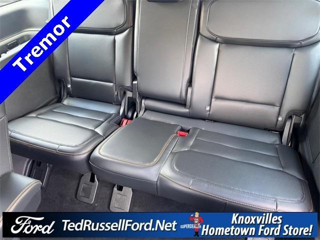 new 2025 Ford Expedition car, priced at $82,004