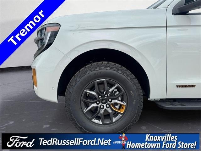 new 2025 Ford Expedition car, priced at $82,004