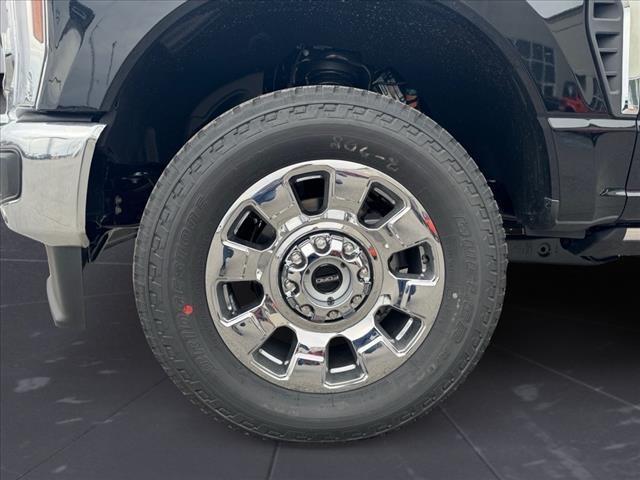 new 2025 Ford F-250 car, priced at $87,655