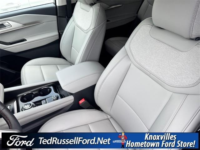 new 2025 Ford Explorer car, priced at $46,979