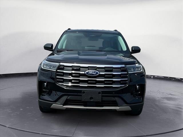 new 2025 Ford Explorer car, priced at $39,664