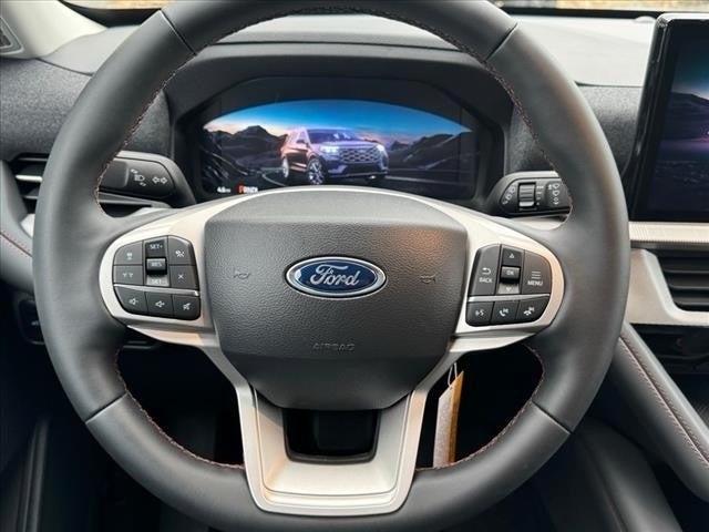 new 2025 Ford Explorer car, priced at $39,664