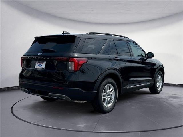 new 2025 Ford Explorer car, priced at $39,664