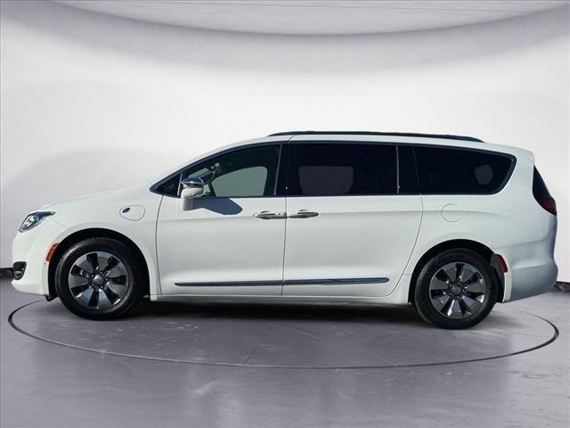 used 2020 Chrysler Pacifica Hybrid car, priced at $29,743