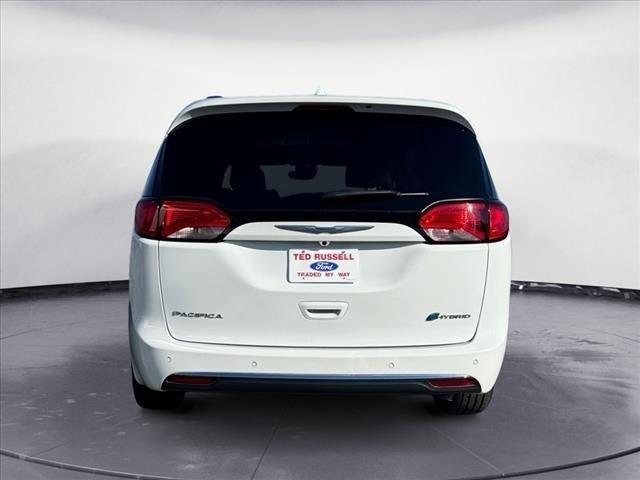 used 2020 Chrysler Pacifica Hybrid car, priced at $29,743