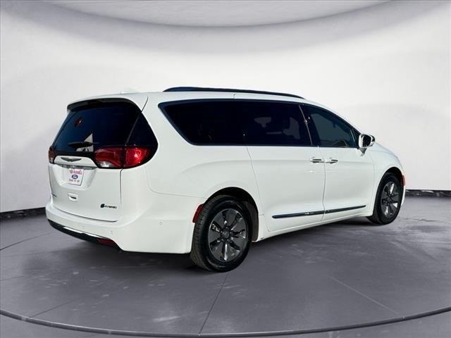 used 2020 Chrysler Pacifica Hybrid car, priced at $29,743