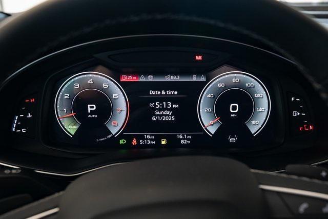 new 2025 Audi Q7 car, priced at $84,260