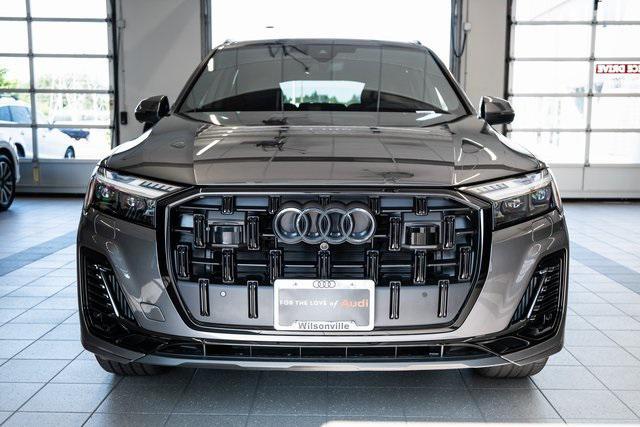 new 2025 Audi Q7 car, priced at $84,260