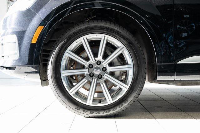 used 2018 Audi Q7 car, priced at $25,495