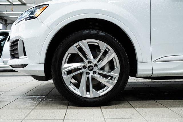 used 2023 Audi Q7 car, priced at $38,993