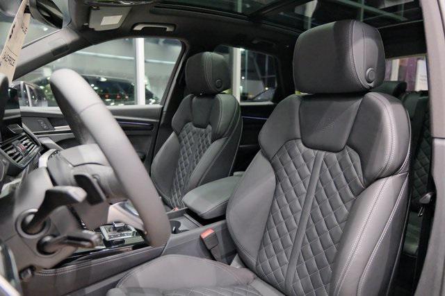 new 2025 Audi SQ5 car, priced at $74,170