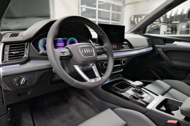 new 2025 Audi Q5 car, priced at $59,250