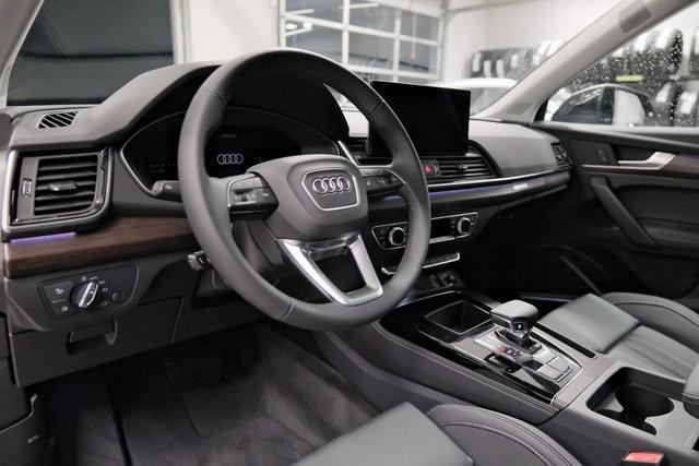 new 2025 Audi Q5 car, priced at $59,450