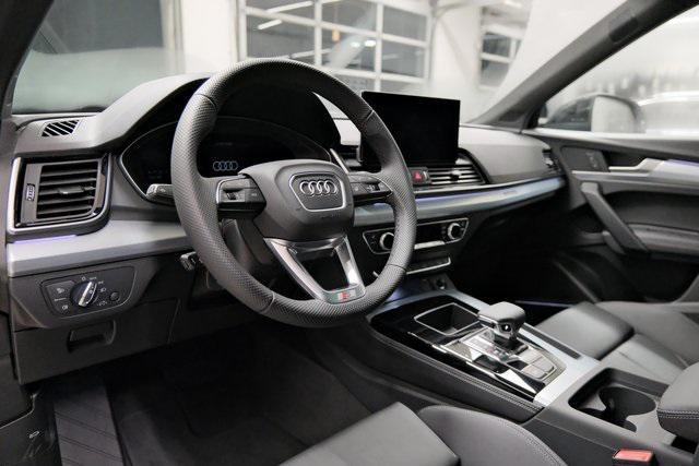 new 2025 Audi Q5 car, priced at $60,200