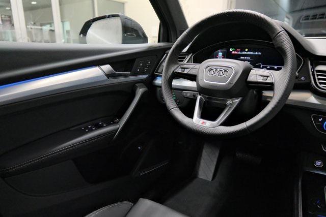 new 2025 Audi Q5 car, priced at $60,200