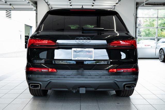 new 2025 Audi Q7 car, priced at $71,455