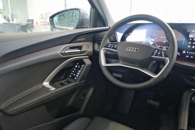 new 2025 Audi Q5 car, priced at $61,390