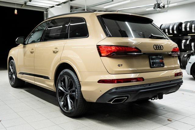 new 2025 Audi Q7 car, priced at $78,120