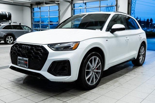 new 2025 Audi Q5 car, priced at $70,550