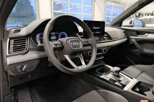 new 2025 Audi Q5 car, priced at $70,550