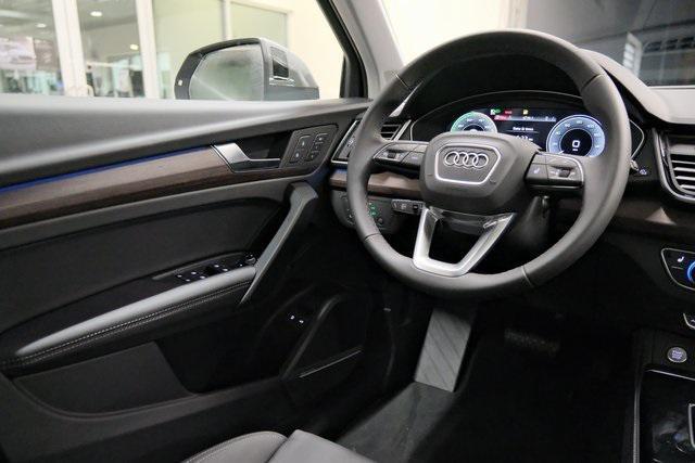 new 2025 Audi Q5 car, priced at $66,950